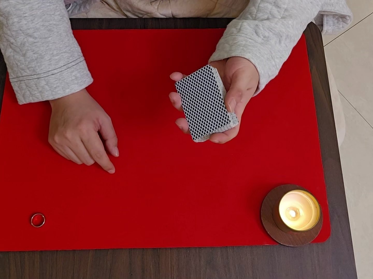 转两圈 帅气的扑克花切