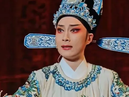 齐素琼 潘巧巧（五女拜寿）除严党去奸邪 