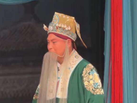 #秦雪梅 高光时刻，一家三口吵架，一个还是吵不过俩