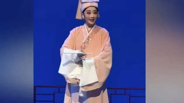 越剧《玉簪记》选段“晚风轻 月华明 琴瑟婉 添余霓”#越剧 #洪帅 #爆米花戏曲